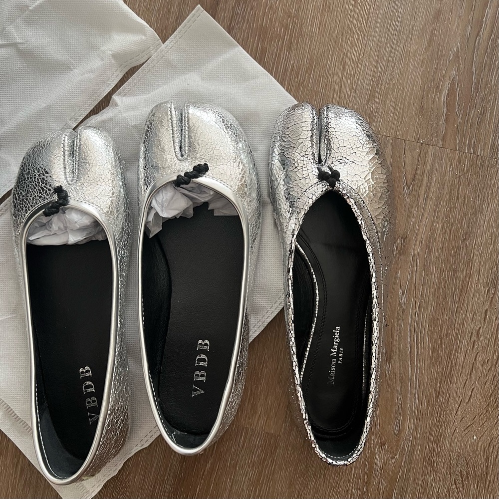Silver Women's Tabis - Picture 8 of 8